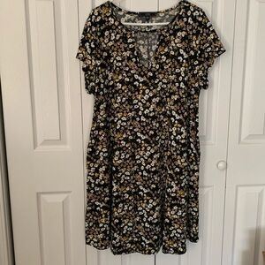 Vibe Floral Black Dress 2X